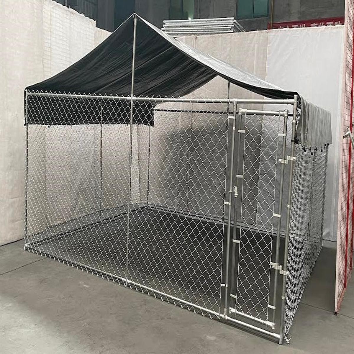 13 FT x 13 FT Chain Link Dog Kennel with Roof Cover Heavy-Duty Outdoor Enclosure 1010201