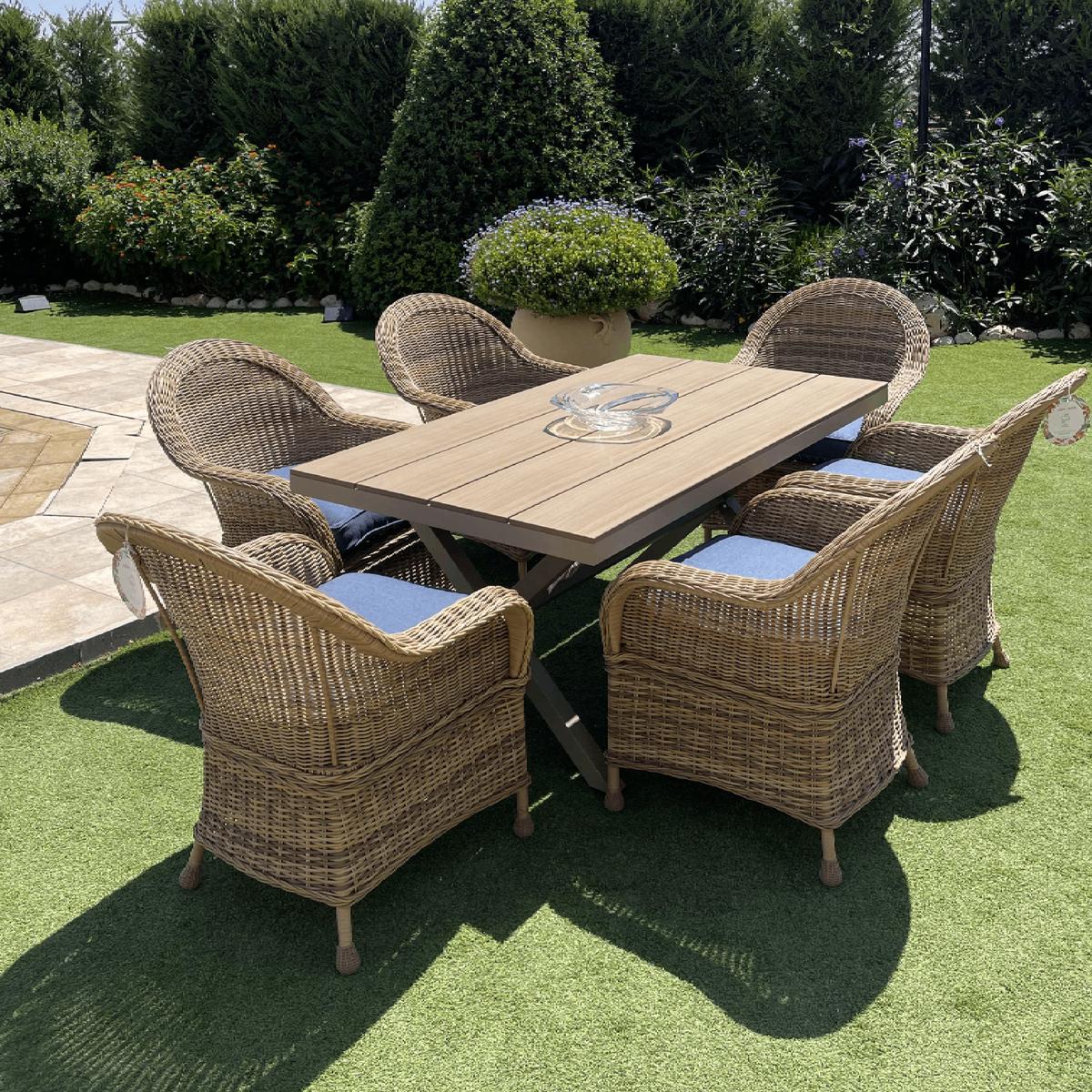 Luxury Garden Dining Set - 7 Pieces